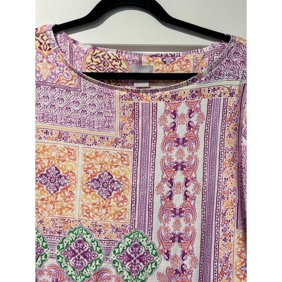 Chico's Floral & Geometric Print Short-Sleeve Tee Ladies Size Large - Picture 2 of 4